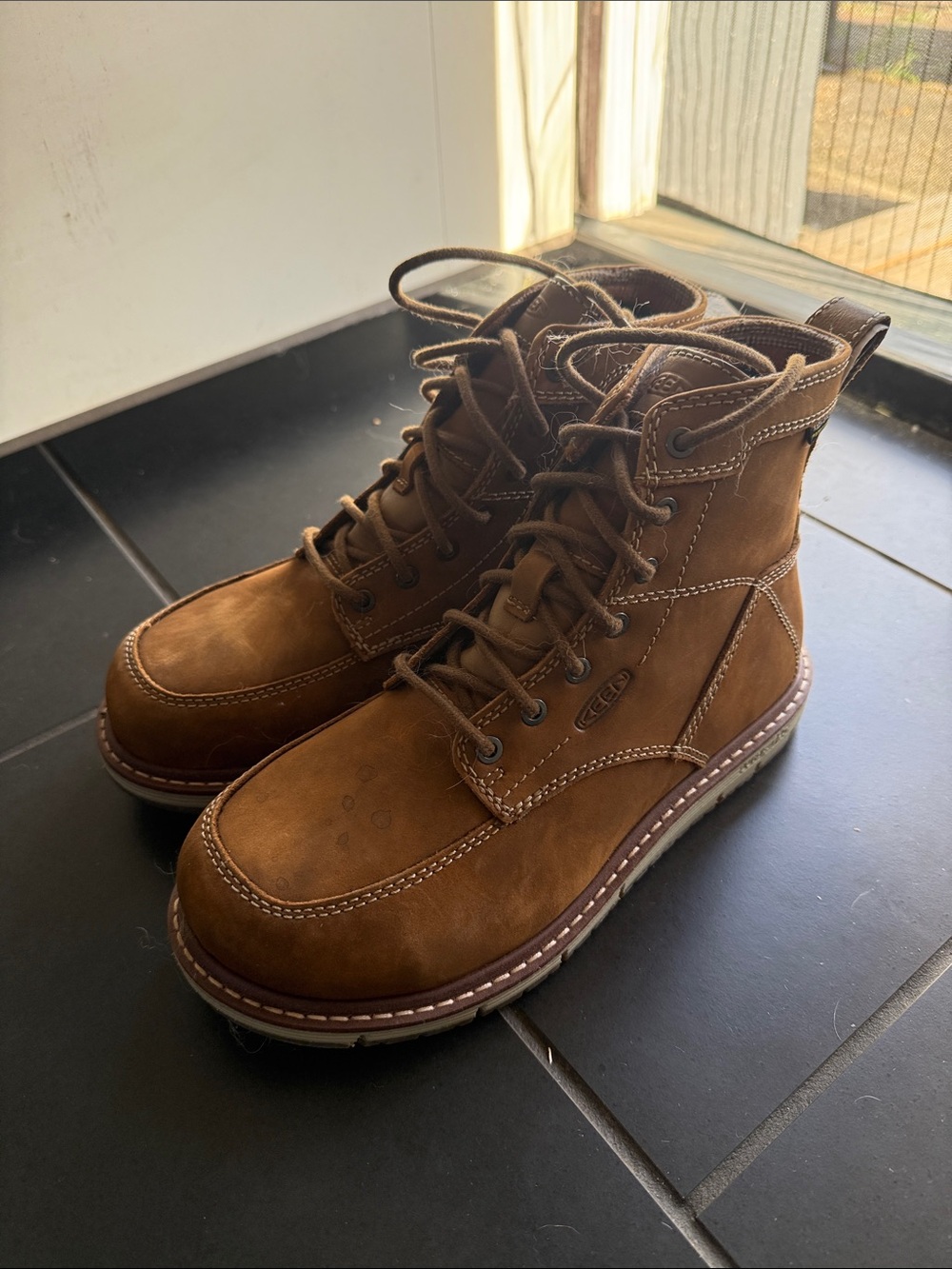 Keen Women’s Brown Lace-Up Leather Work Boots